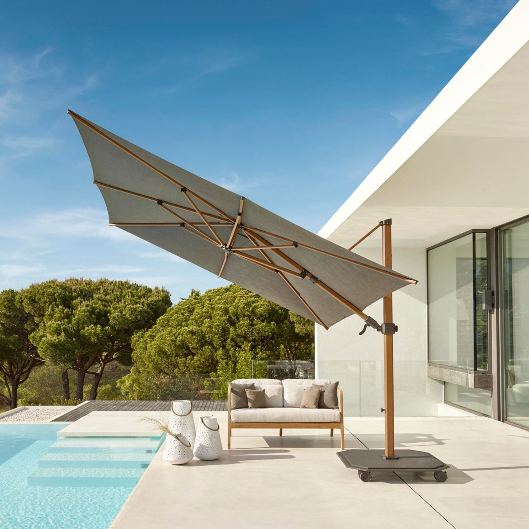 Jardinico Caractère zweefparasols JCP.301 300x300 met parasolvoet en beschermhoes