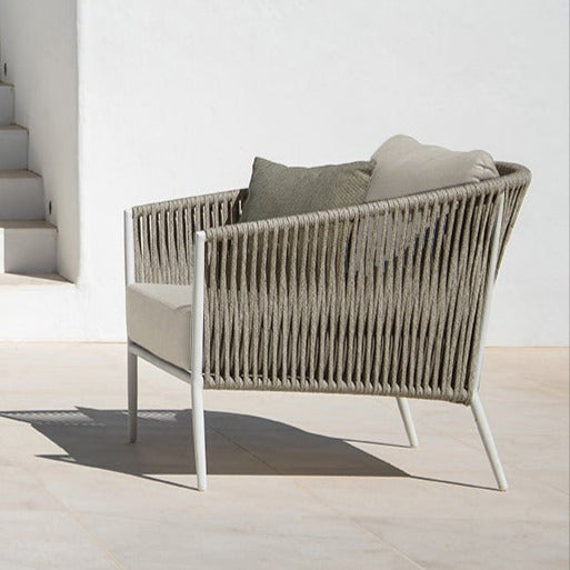 Fortuna 1-zit loungezetel in wit aluminium en all-weather kussens