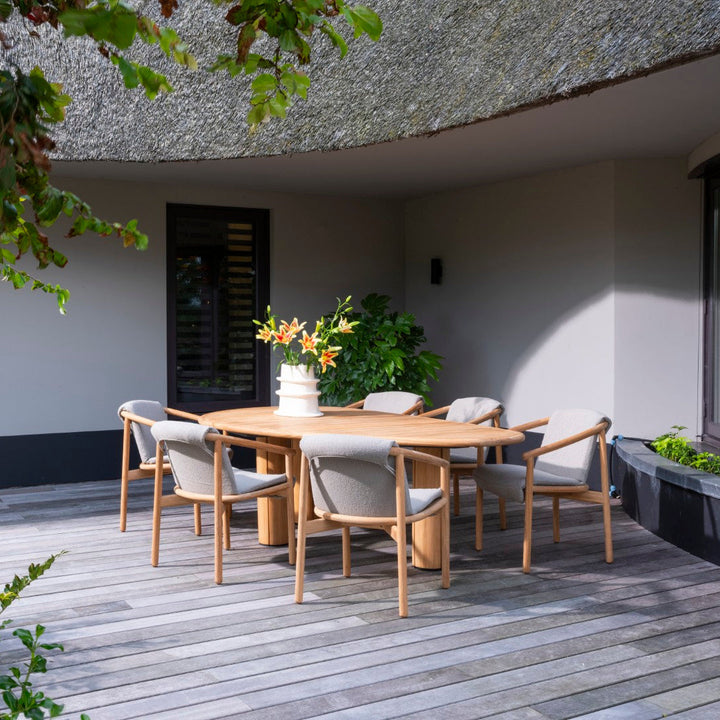 Ensemble de jardin organique Corsica en teck avec 6 chaises de jardin Tess empilables