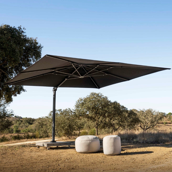 Lima luxury cantilever parasol 400x400cm