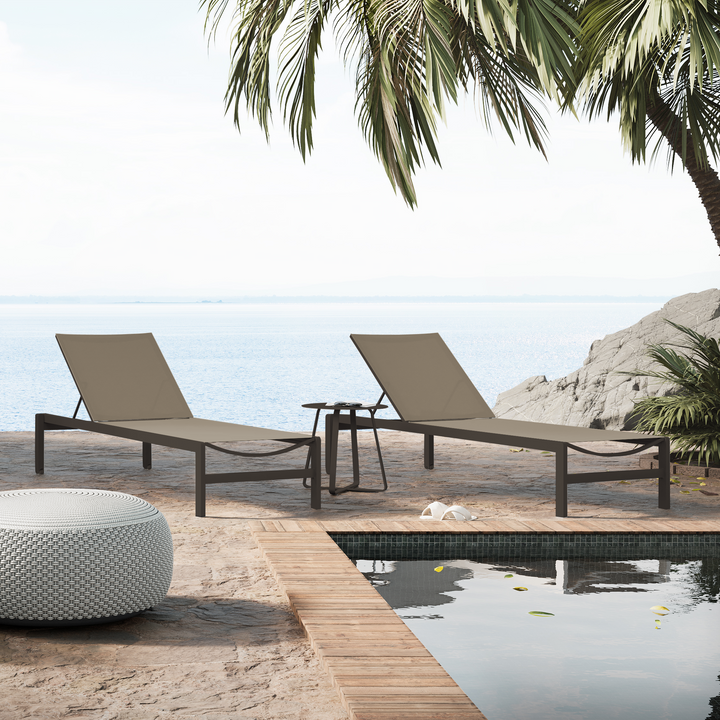 Mauritius sunbed with beige aluminium and sand textylene