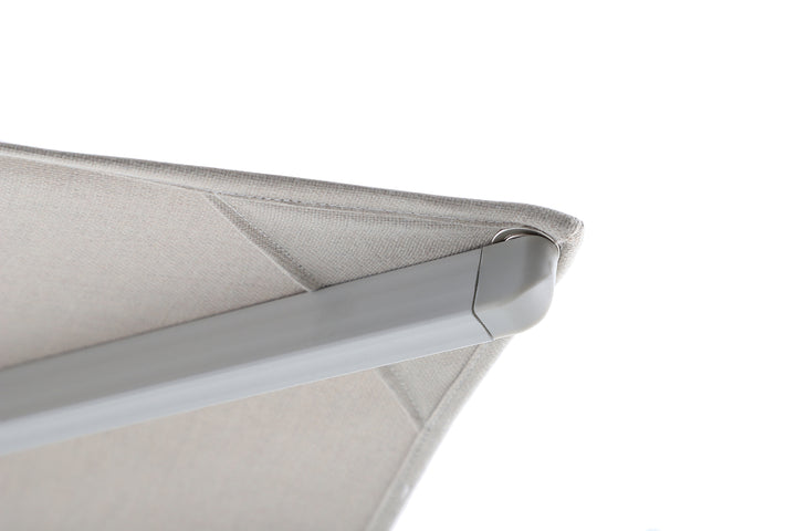 Solux zweefparasol 300x300 met linen aluminium frame en beige sunbrella doek