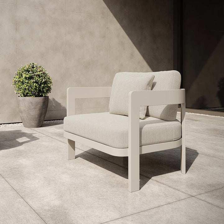 Domani loungeset in beige aluminium en all-weather kussens (showroommodel laatste set)