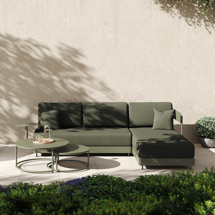 Senso lounge in green aluminium and all-weather cushions