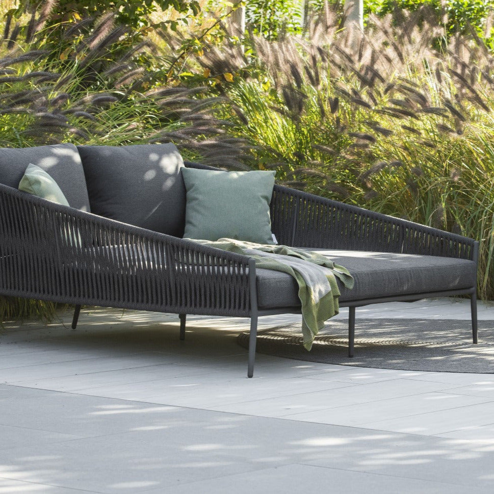 Lit de jour Fortuna en aluminium antracite avec corde ronde tissée droite antracite