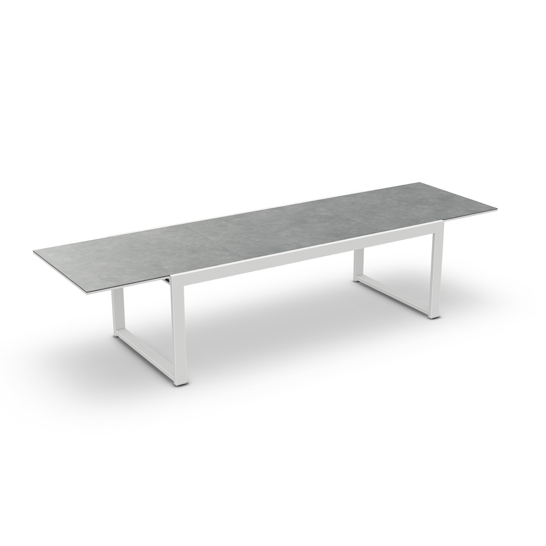 Vigo table 220-330cm white matte