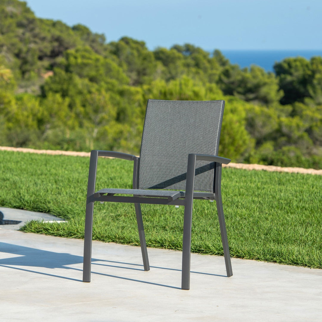 Chaise de jardin empilable Sevilla en aluminium anthracite et textilène gris argenté