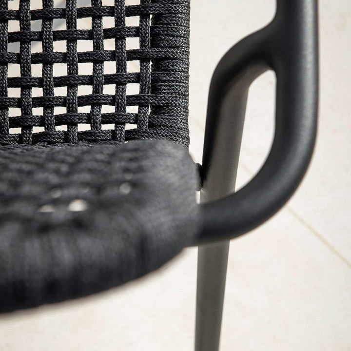 Durham stackable garden chair in anthracite aluminum and anthracite square woven round rope
